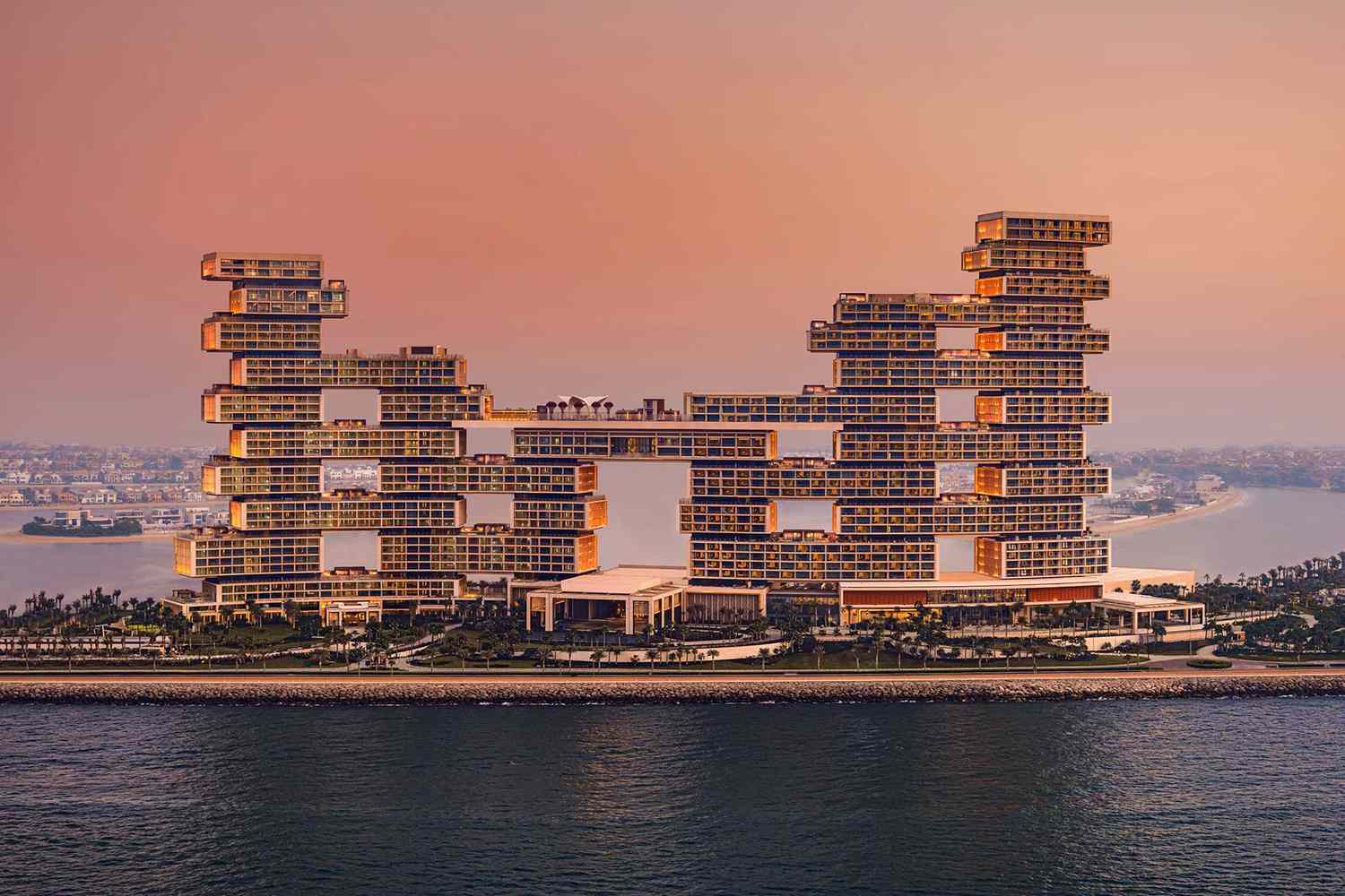 List of Hotels in Palm Jumeirah
