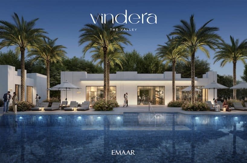 Community-pool-at-vindera-phase